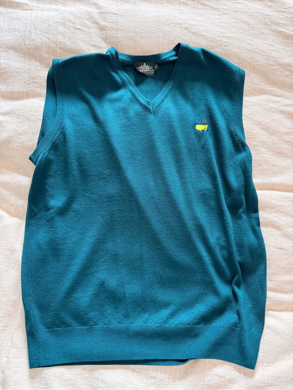 Masters Vintage Clubhouse Collection 100% Pure Verino wool V-Neck Sweater Vest
